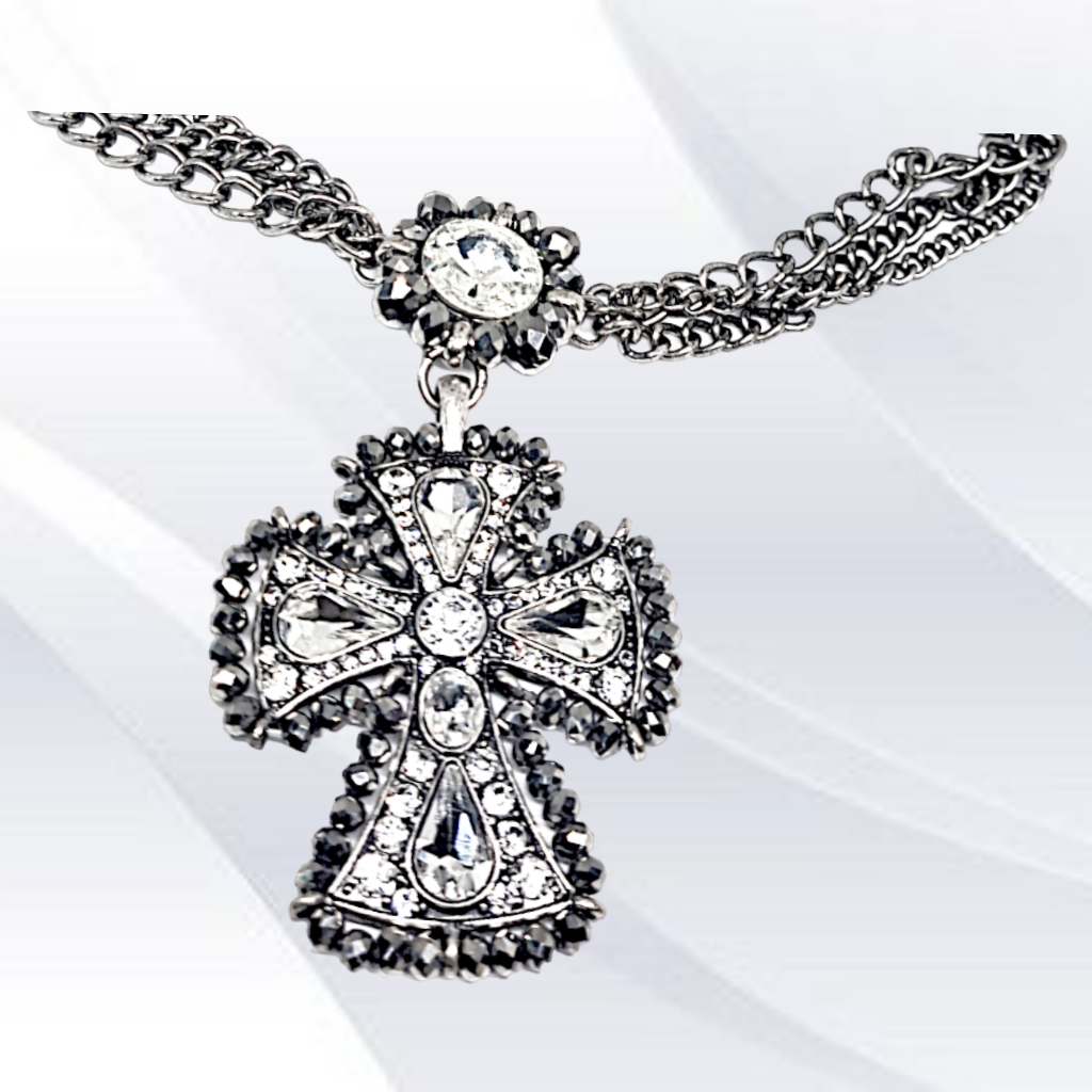 4/$20. Silver Tone Cross With Rhinestones And Silver Choker